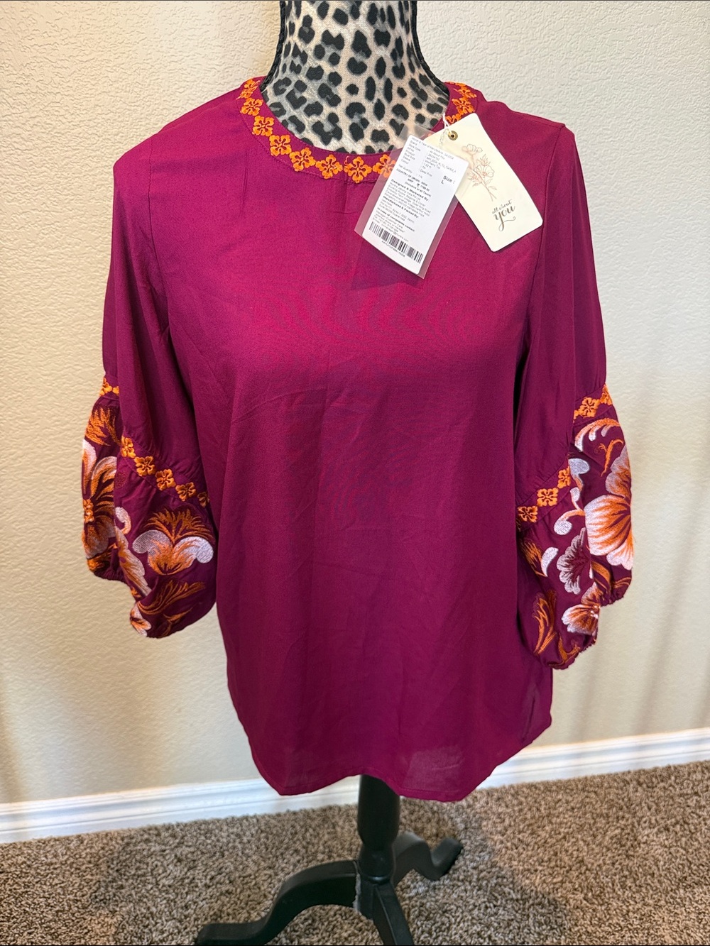 Embroidered Magenta Balloon-Sleeve Blouse